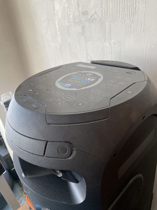 Sony  mhc v72 d продаю мощный музыкальный центр