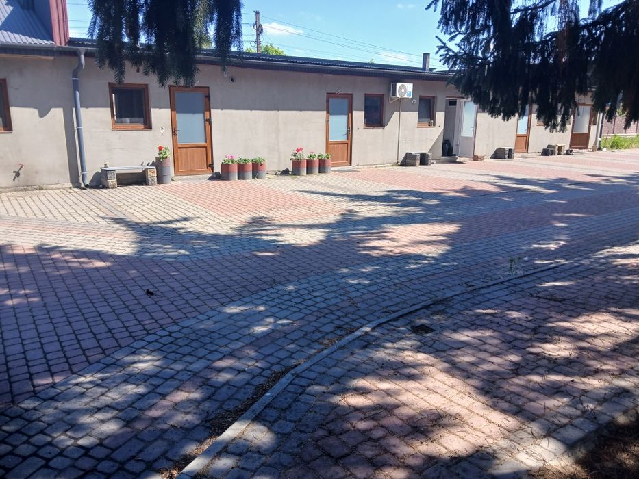 Подобово кімнати студії та звичайні місто Берегово