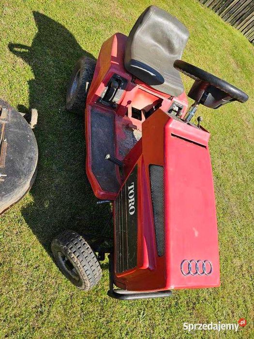 Traktorek toro briggs 8 32