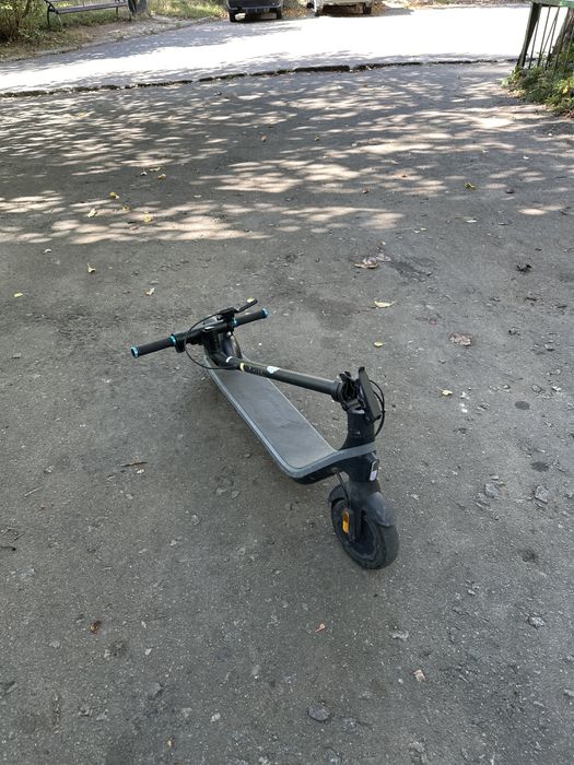Електросамокат ninebot e2