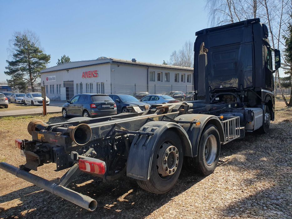 Mercedes Actros 2545 hakowiec Meiller