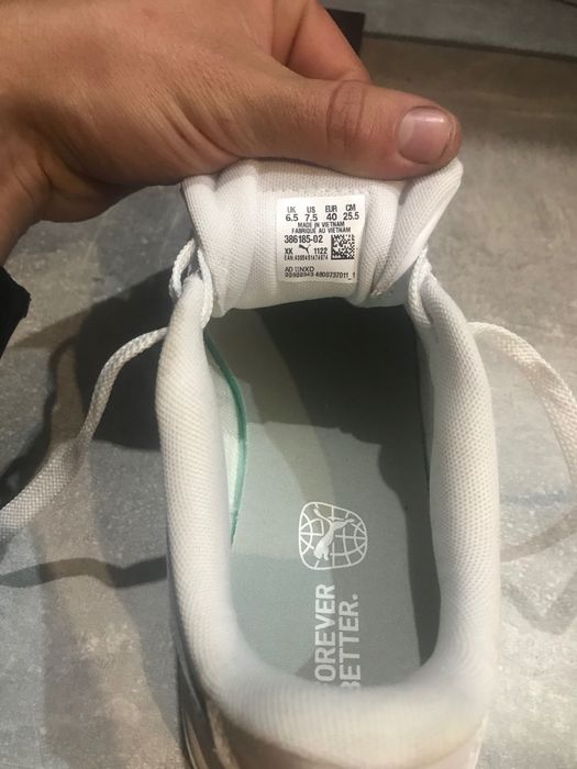 Оригінальні кросівки Puma carina 20