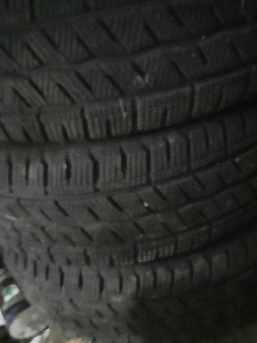 Шины  Hankook Б\У бросовая цена мешают в гараже