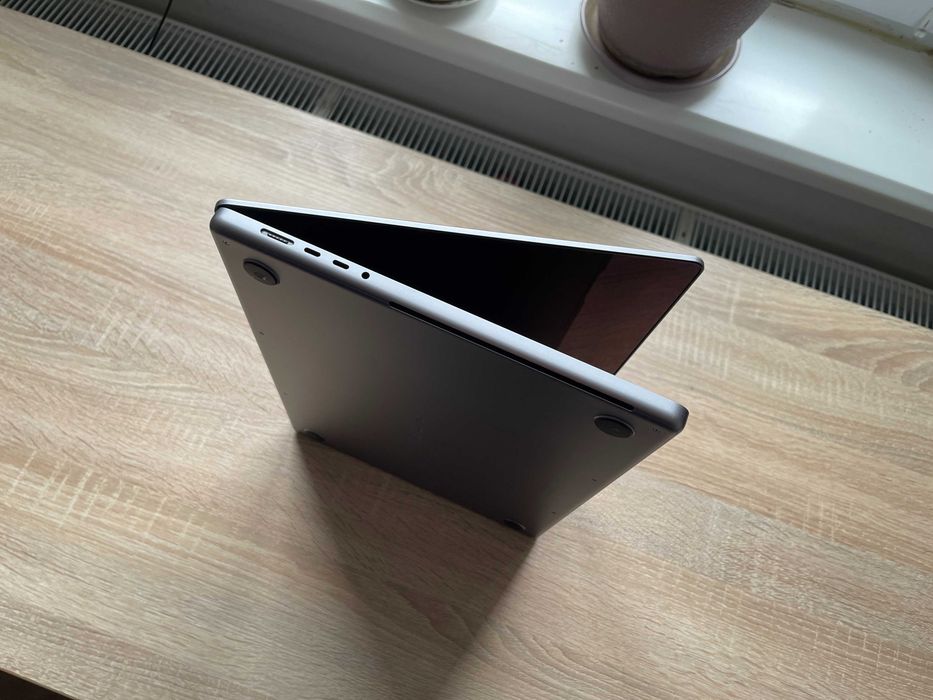 MacBook Pro 16' 2023р. M2 PRO 19 GPU / 32Gb RAM_512gb SSD_ 115 циклів