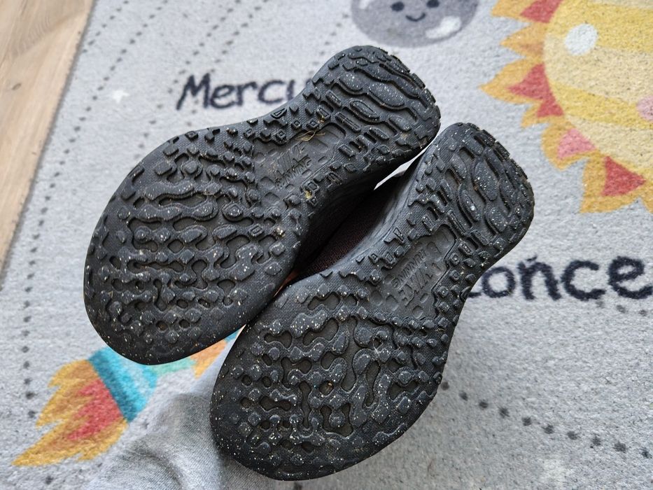 Nike buty sportowe 31.5 czarne siatka