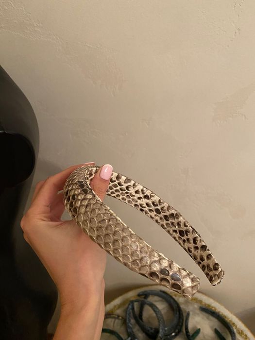 Роскошные дизайнерские обручи для волос из кожи питона