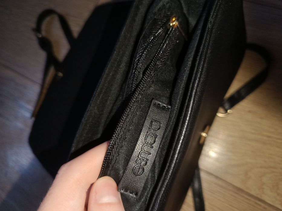 Torebka z długim paskiem