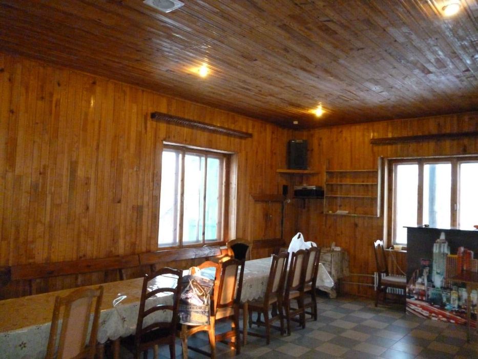 Комерційне приміщення на центральному ринку Жмеринки