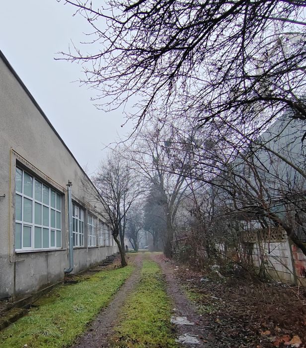Будівля виробничого підприємства