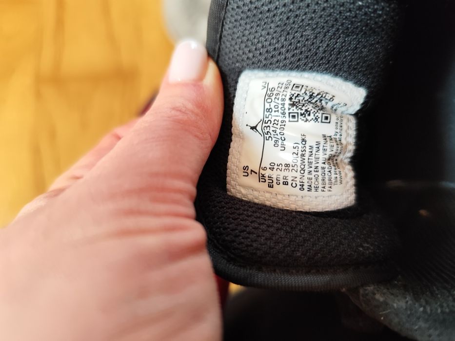 Buty Nike Air Jordan Low rozm. 40