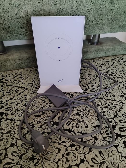 Продам Wi-Fi роутер Starlink UTR-211 з кабелем