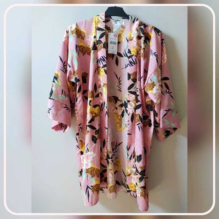 Narzutka kimono ponczo w kwiaty