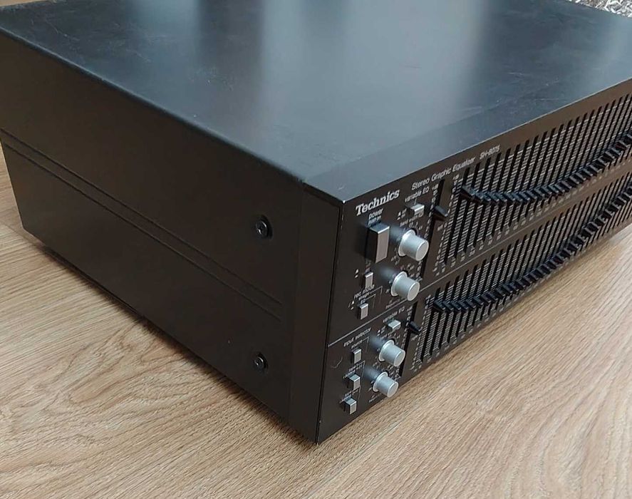 Technics Equalizer SH 8075