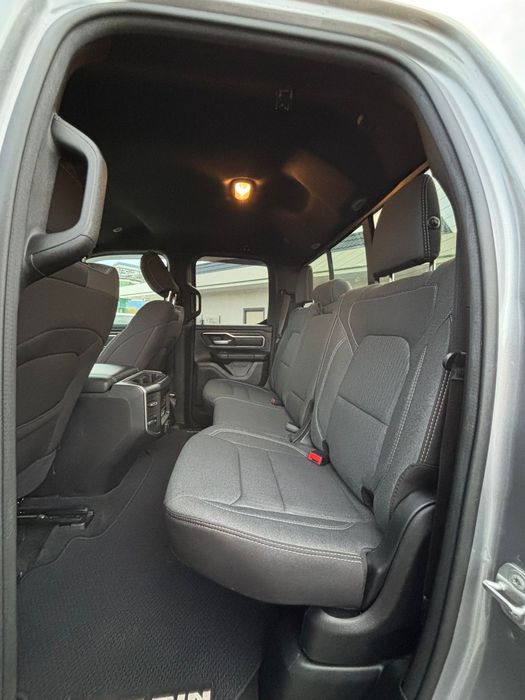 Ram 1500 BIGHORN 4x4