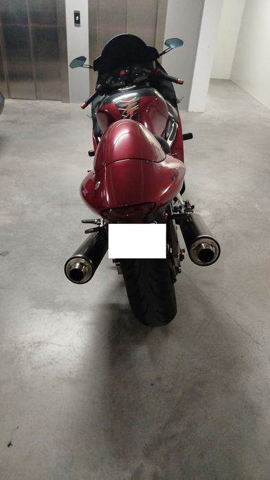 Suzuki Hayabusa GSX1300R 1999 | Akrapovic | Acessórios Originais