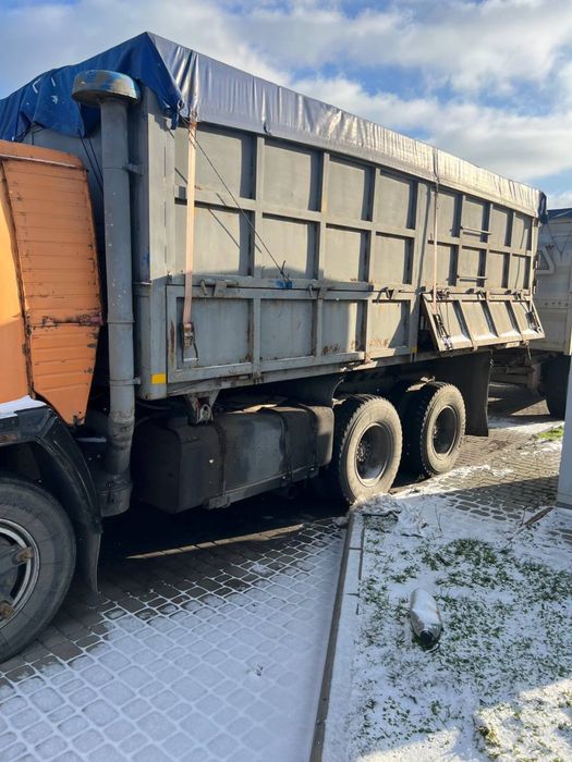КАМАЗ 55102 колхозник з причепом