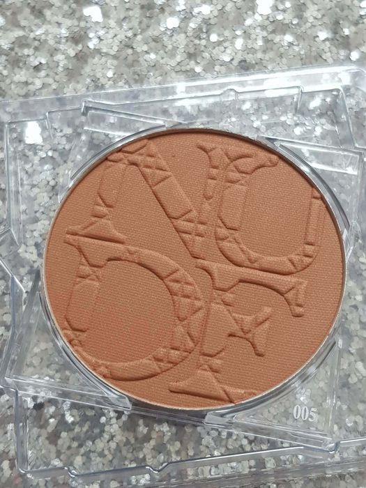 Bronzer Dior nowy oryginalny ze złotymi drobinkami