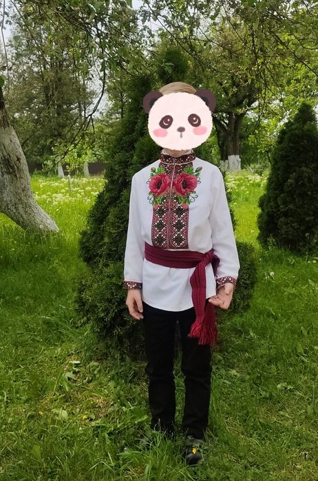 Вишиванка.Вишита сорочка,чеський бісер.