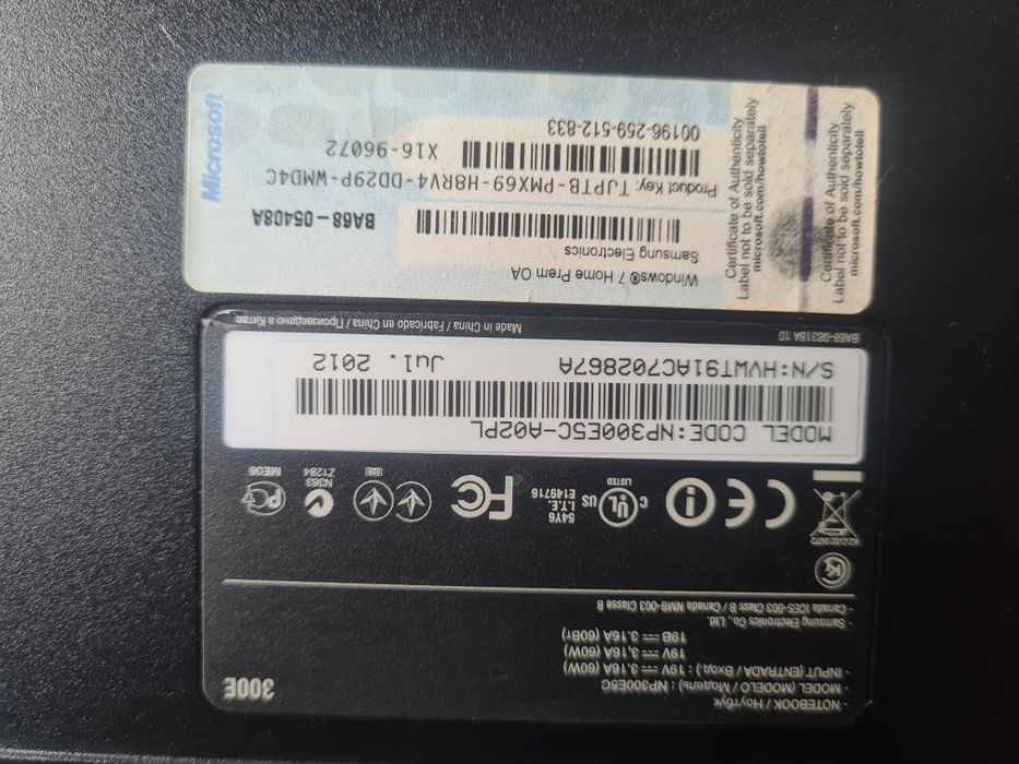 Laptop samsung NP300E5C-A02PL z zasileczem