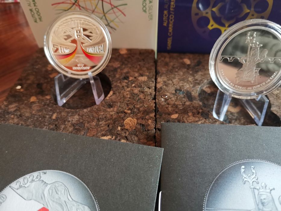 Conjunto de 2 moedas prata proof em estojo certificado