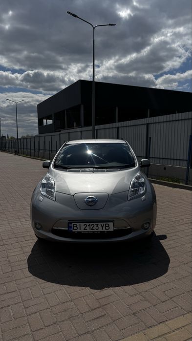 Nissan Leaf 2014 рік soh75%