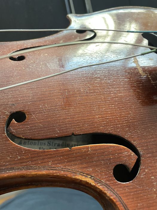 Violino Antonius Stradivarius