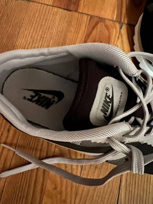 Кросівки Nike, 36 розмір. сірого кольору