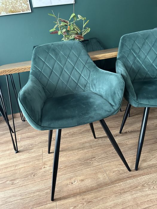 Welurowe tapicerowane krzesło do jadalni kuchni salonu obrotowe SIGNAL