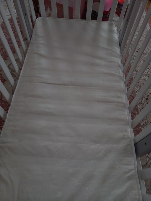 Дитяче ліжечко Angelo Magic.