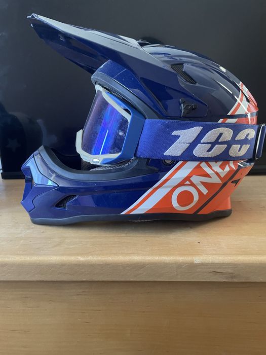 Capacete o’neal