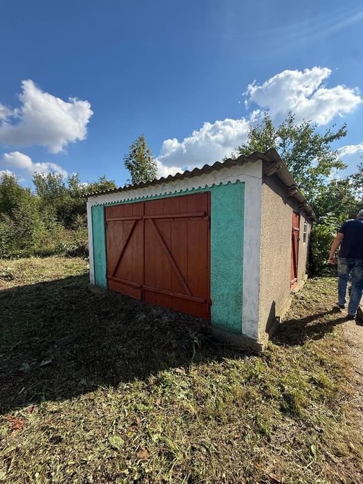 Продам будинок в Демшині з ділянкою