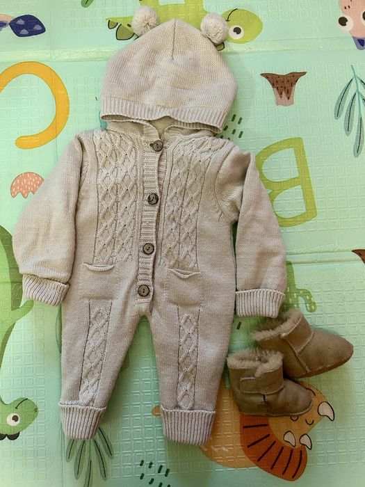 Тепленький чоловічок-комбінезон для немовляти 0-3місяці