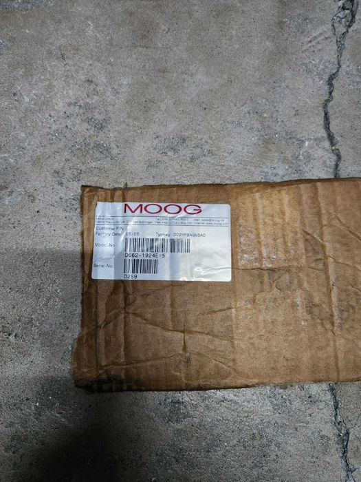 Válvula MOOG Modelo D662