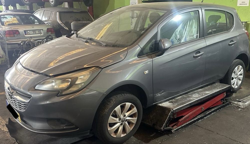 Opel corsa E portas frente esquerda / frente direita / tras esquerda e tras direita 2016