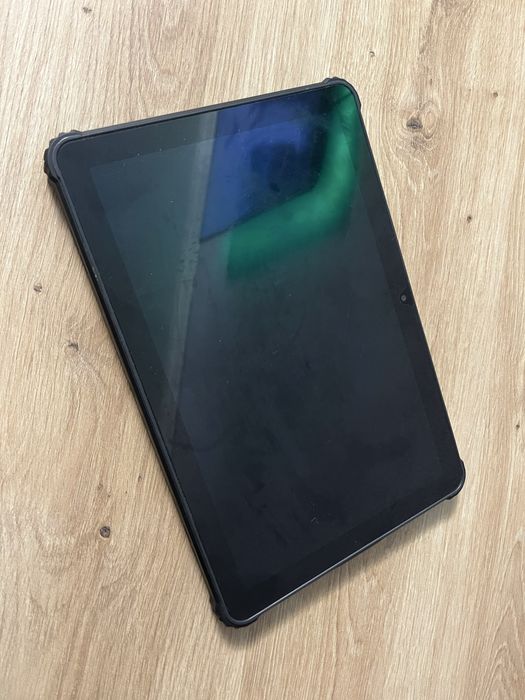 Продам протиударний планшет