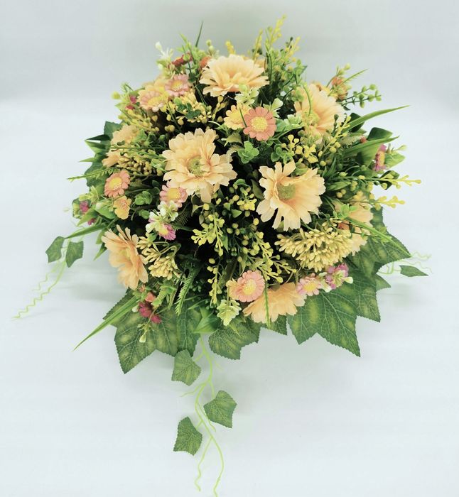 Stroik na grób w koszyczku