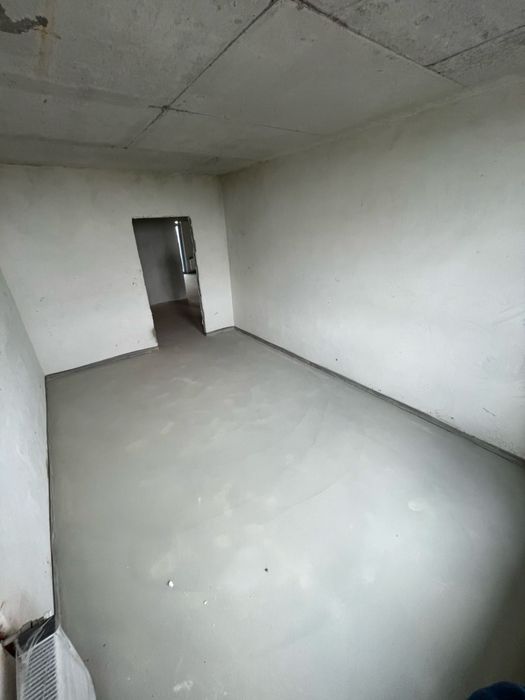 Продаж 3 кімнатної квартири по вул. Зелена