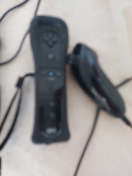 Nintendo  wii com comandos