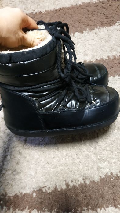 Дутики жіночі теплі