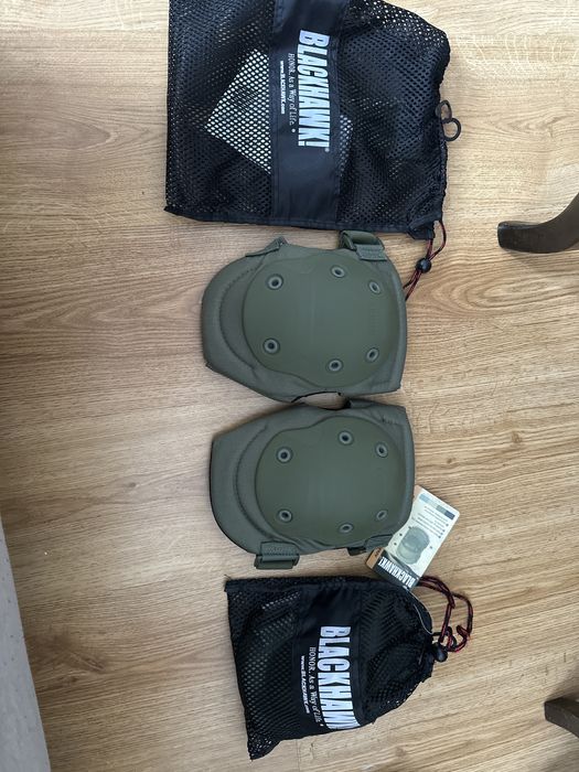 Тактичні наколінники і налоеітники