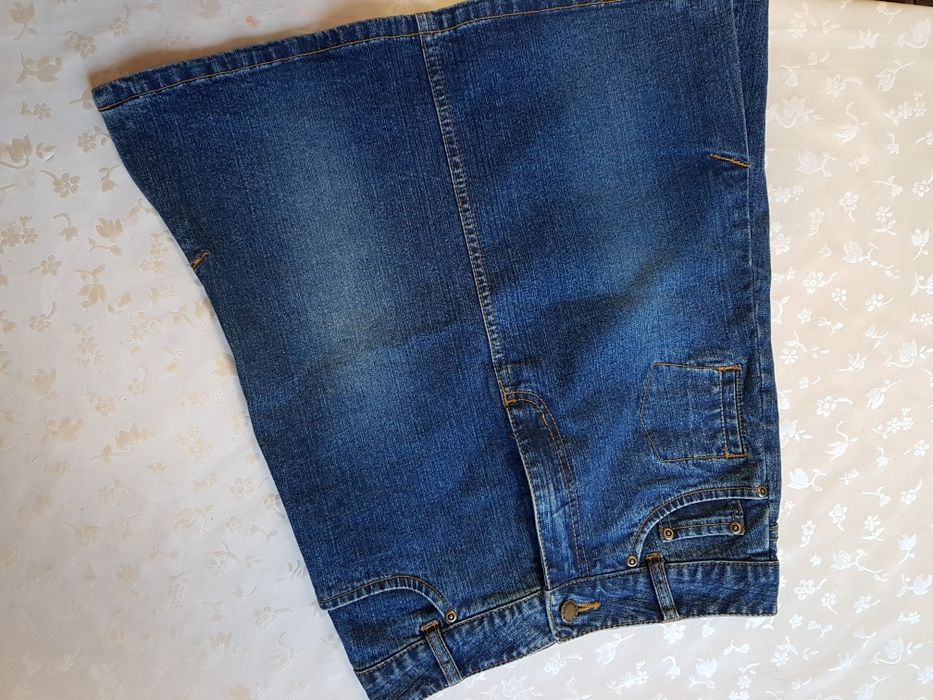 Джинсова спідниця