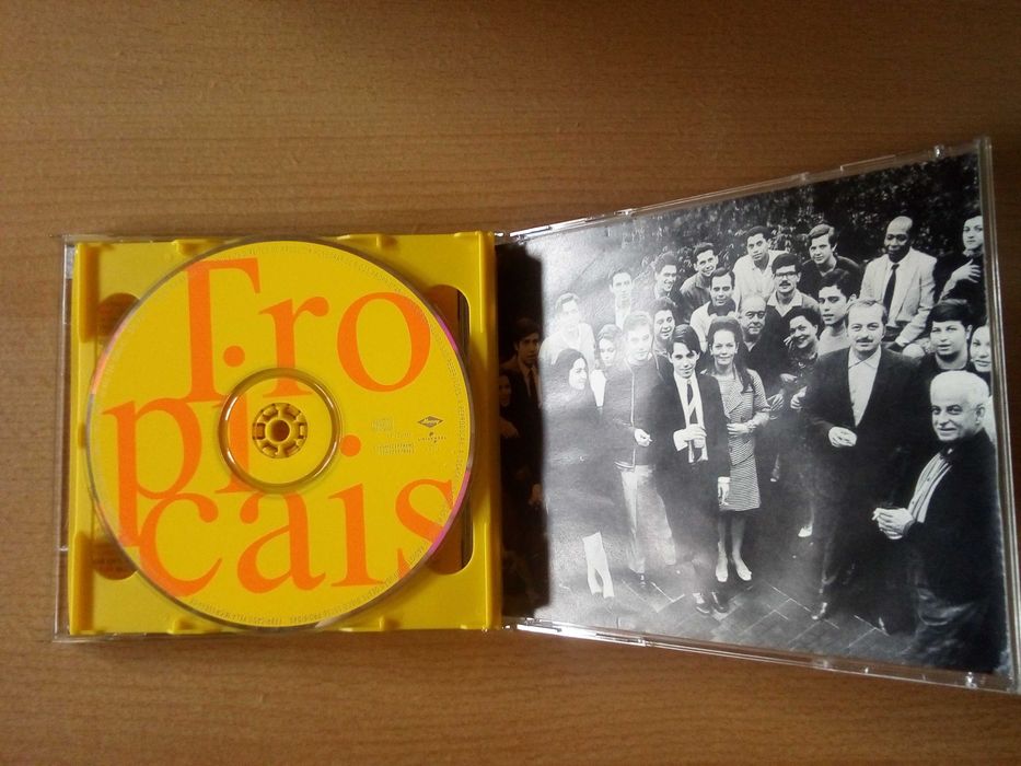 Nelson Motta Noites Tropicais - 2xCD - Astrud e João Gilberto Gil Jobim Stan Getz Elis Nara Leão Frenéticas Jorge Ben Edu Lobo Caetano Buarque RitaLee