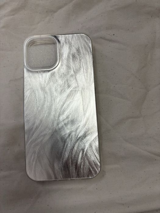 Чехол на айфон 12