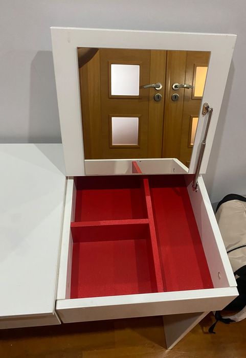 Toucador ikea Brimnes 42x70