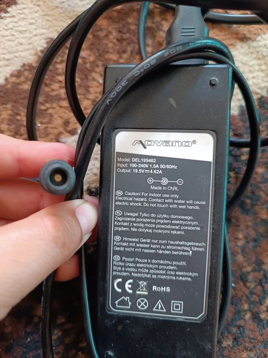 Зарядка до ноутбука