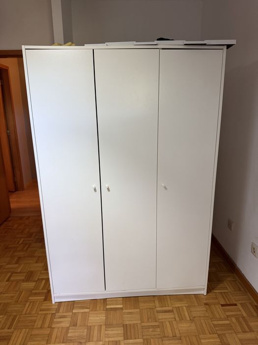 Movel Ikea 3 portas