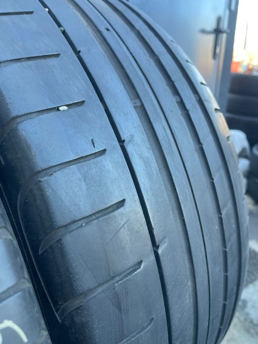Шини  285/45 r20 Goodyear літо б/у