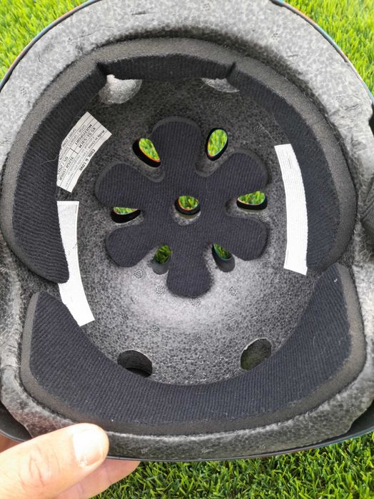 Capacete desportivo para criança