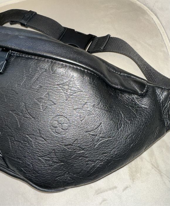 Бананка-сумка Louis Vuitton