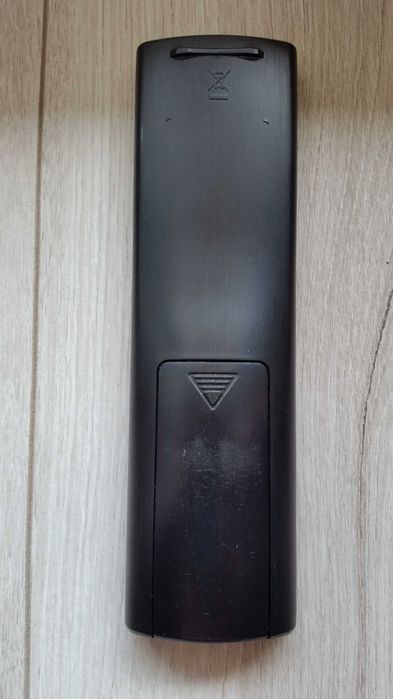 Pilot TV LG AKB737_156_79 oryginalny